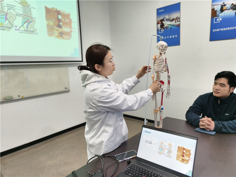 工会送课走进宝时云仓，助力员工健康养生